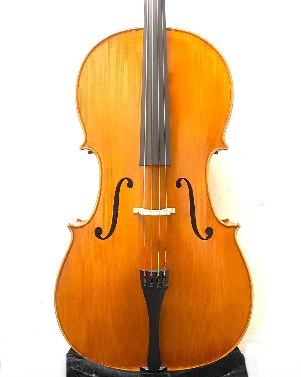 【Cello】Rainer Leonhardt #32(ライナー・レオンハルト)